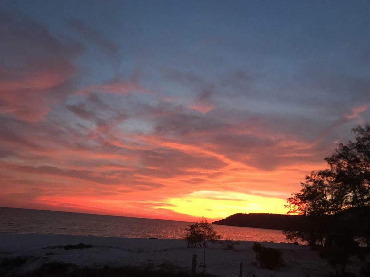 Soksan Natura Beach Sok San Village Buitenkant foto